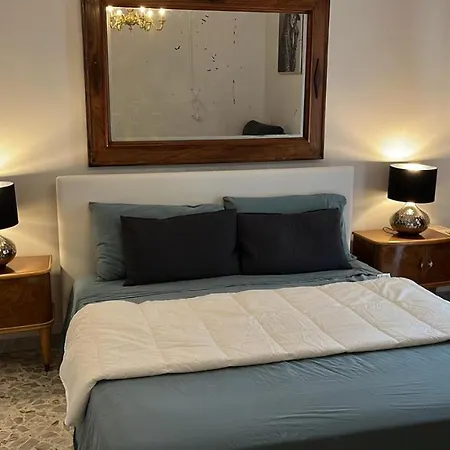 Intero 4 Da Letto 3 Bagni 12 Posti Letto Cado Dalle Nubi Apartment