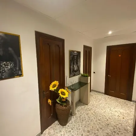 Apartment Intero 4 Da Letto 3 Bagni 12 Posti Letto Cado Dalle Nubi *